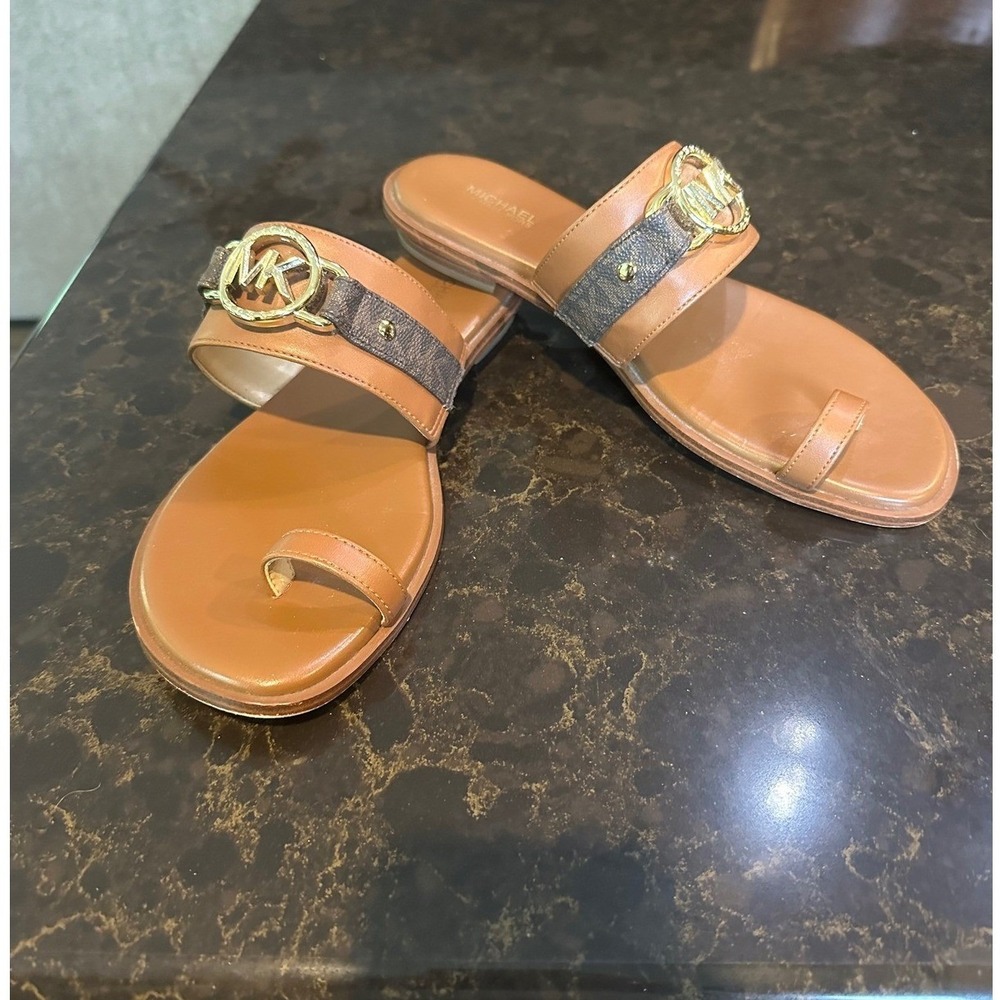 Michael Kors Women Acorn Brown Gold Logo Toe Loop Slide Sandals PV22I Size 8.5M